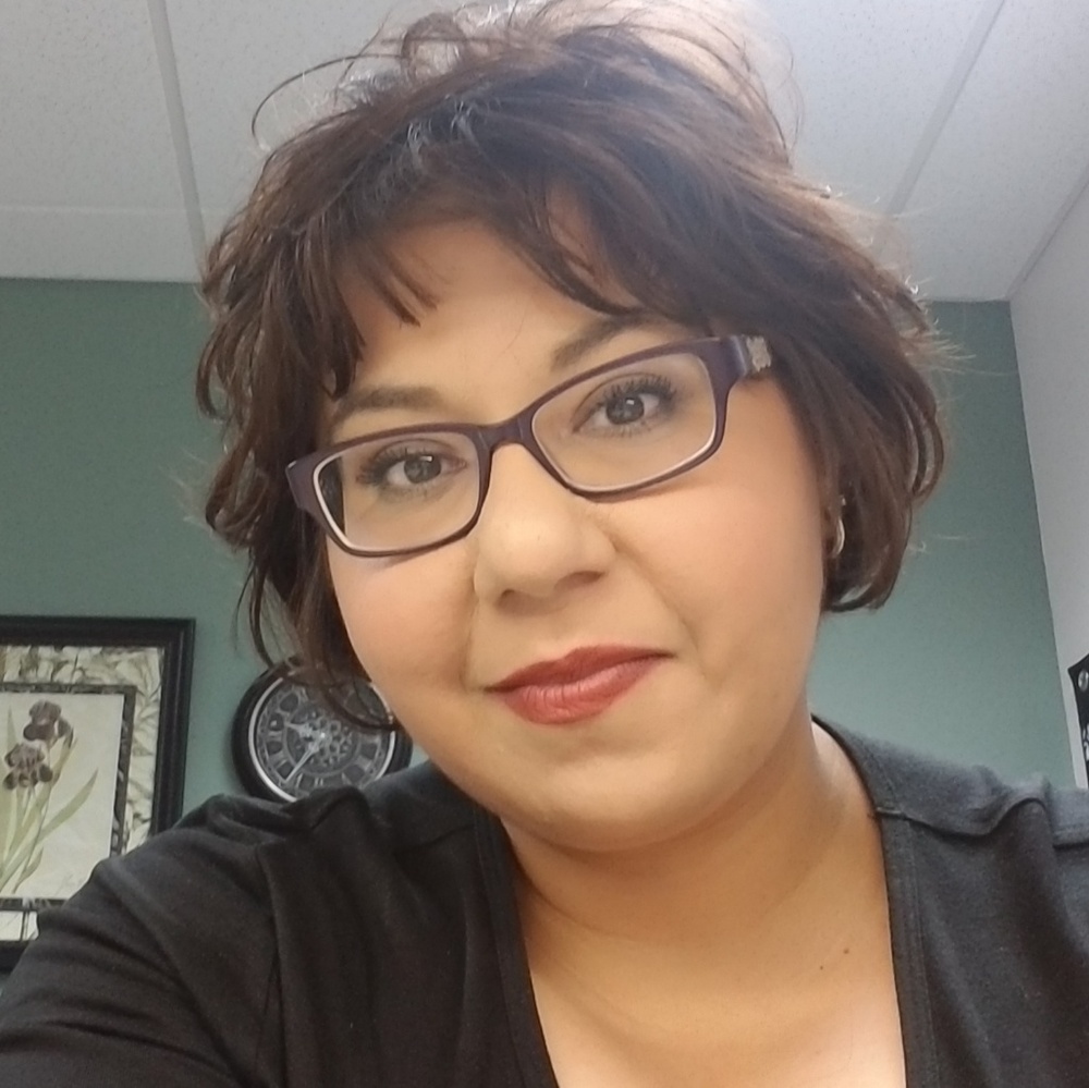 Meet your Posher, Christina